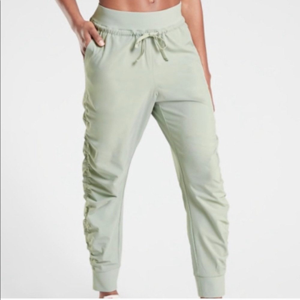 ATHLETA ATTITUDE PANTS 4 opal green